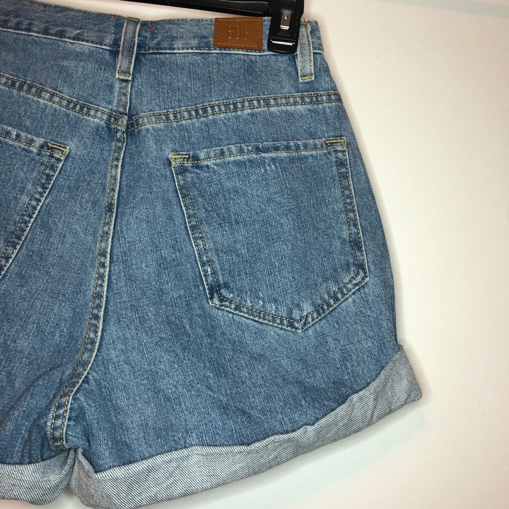 BDG Urban Outfitters Cuffed Mom High Rise Shorts - Picture 8 of 16